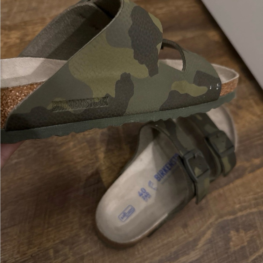 Birkenstock Camo Sandals with Adjustable Straps - Picture 3 of 4